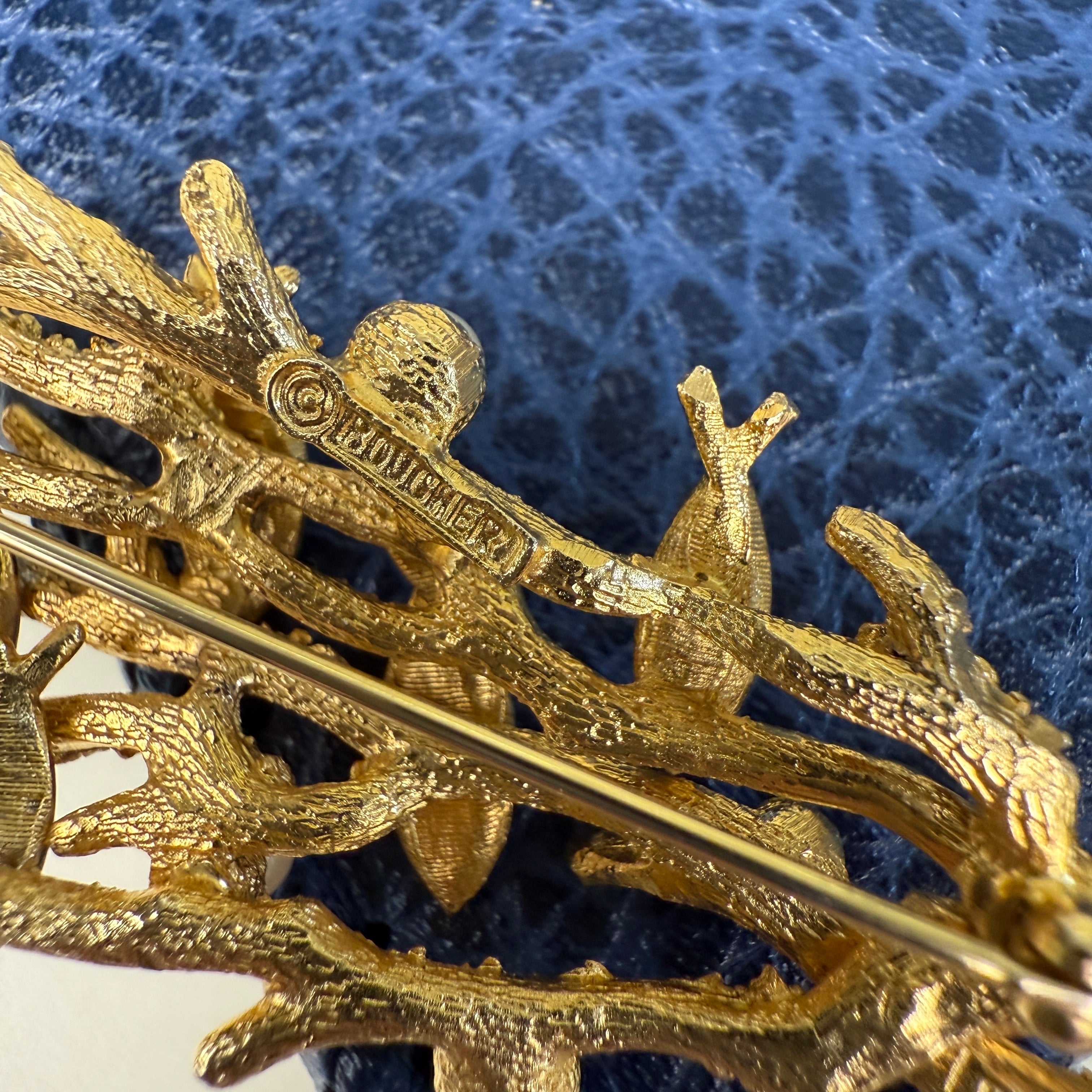 珊瑚枝影 · Boucher金质仿珍珠钻饰胸针(编号9318P)Coral Branch Silhouette · Boucher Gold-Tone Simulated Pearl and Rhinestone Brooch (No. 9318P)