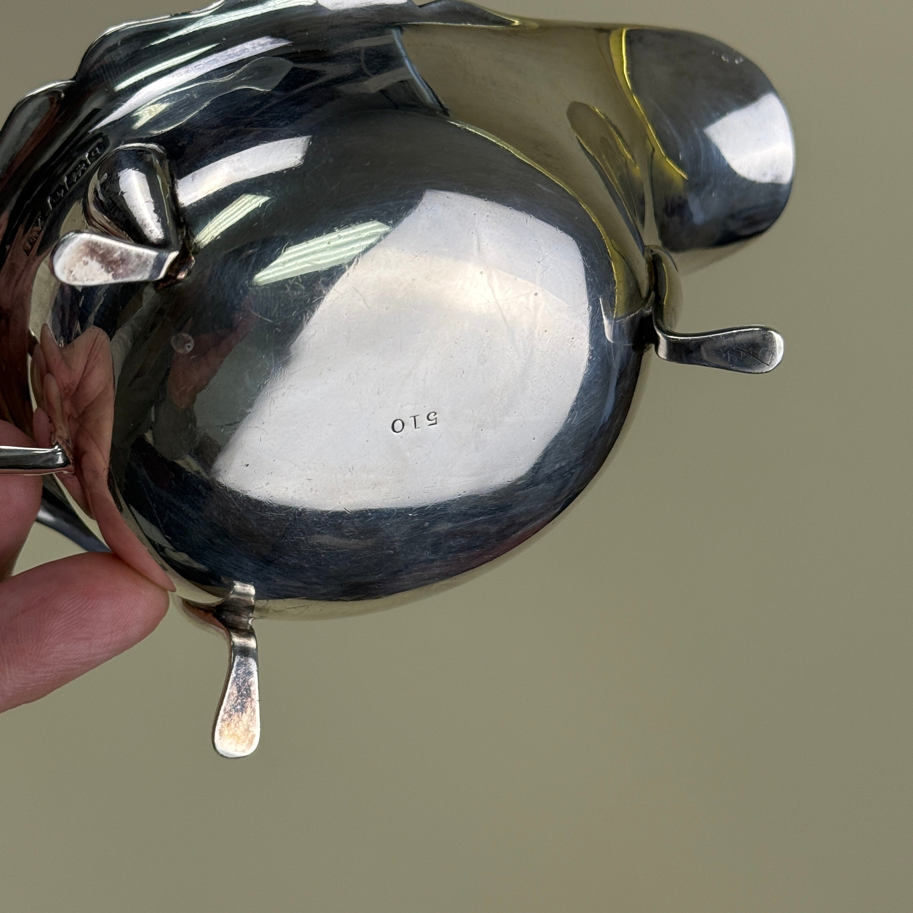 英国谢菲尔德 1933年 Viner’s Ltd 出品 带脚纯银肉汁船 / Sterling Silver Gravy Boat | Sheffield 1933 | by Viner’s Ltd (Emile Viner)