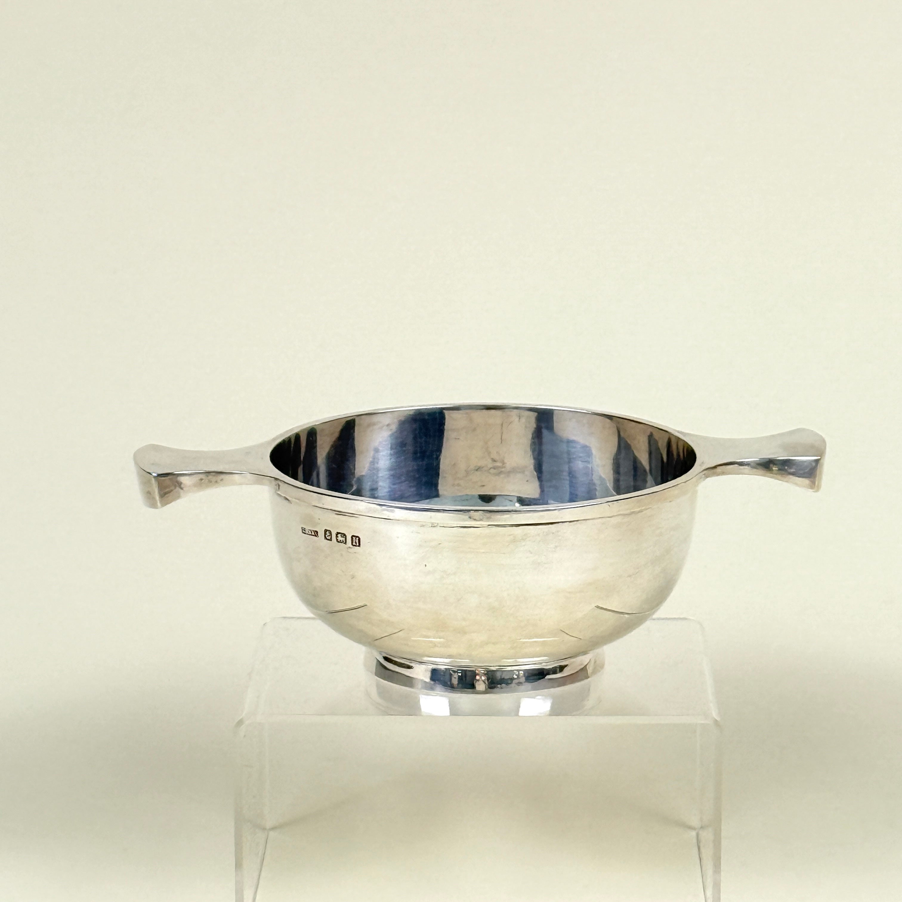 苏格兰风格双柄奶油碗|1932年 英国伯明翰银器 / Scottish-Style Sterling Silver Two-Handled Cream Bowl Birmingham, 1932 | by G. Unite & Sons & Lyde Ltd.