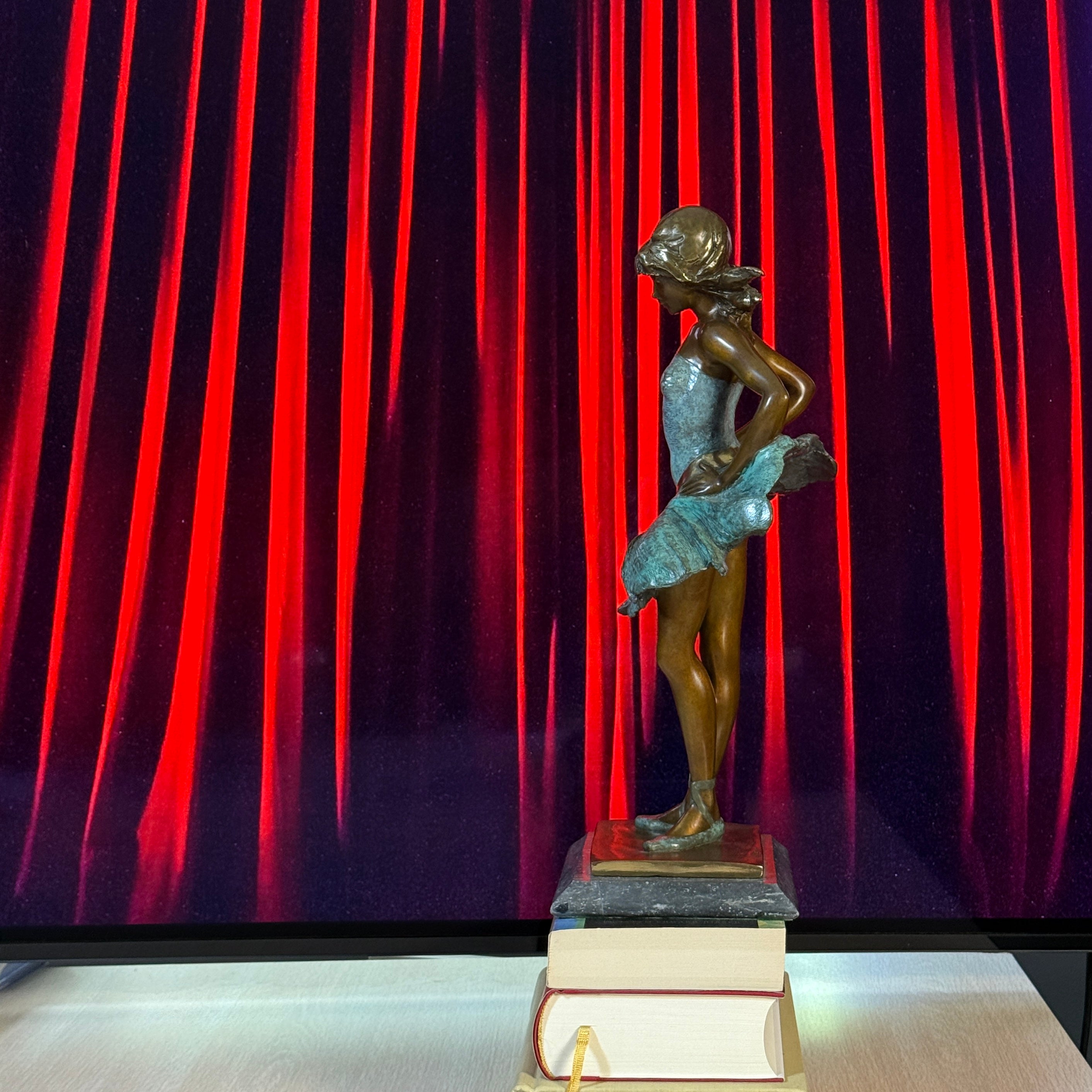 《芭蕾舞者》限量青铜雕塑 意大利当代雕塑家签名作品 / "Ballerina" Limited Edition Bronze Sculpture · Signed Work by Contemporary Italian Sculptor