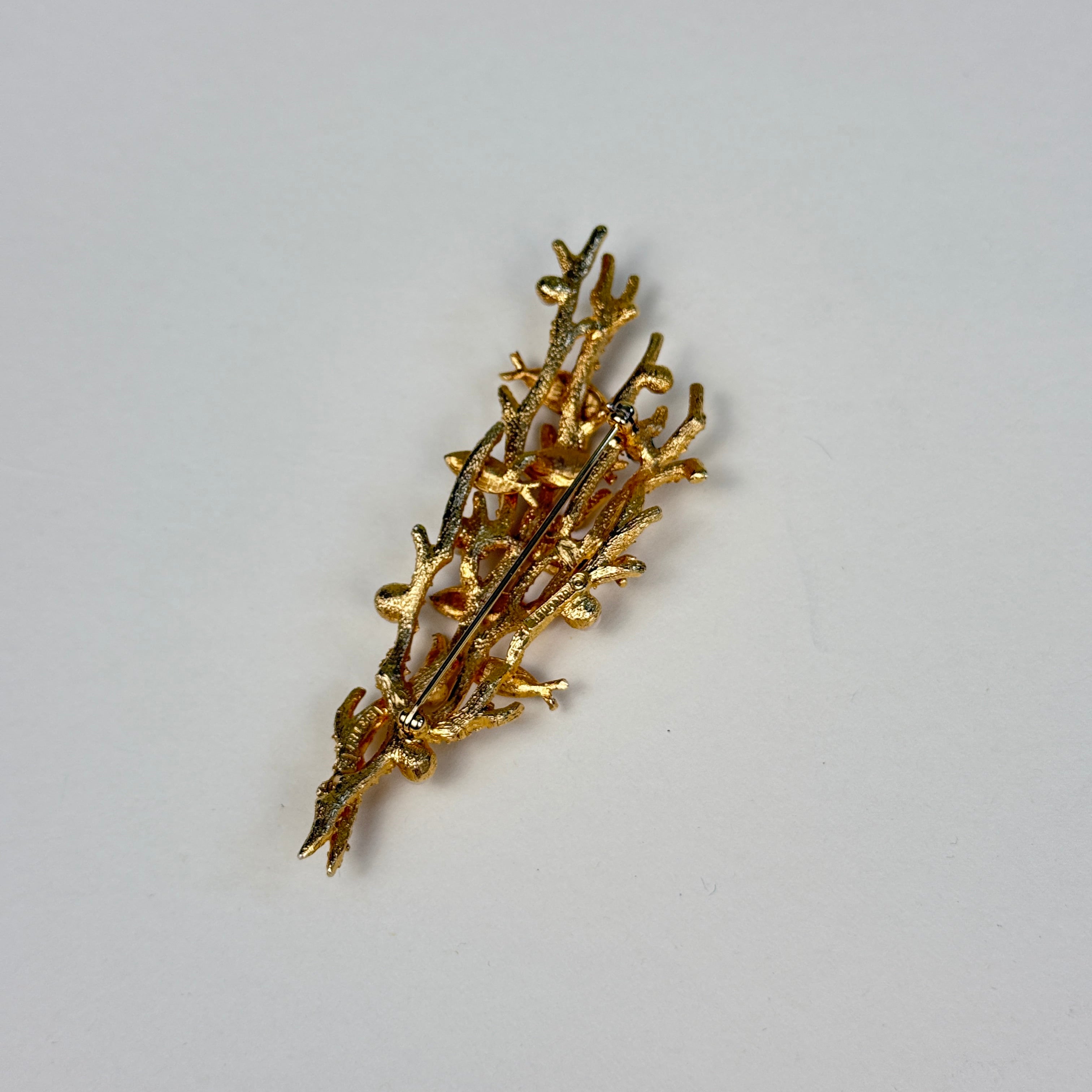 珊瑚枝影 · Boucher金质仿珍珠钻饰胸针(编号9318P)Coral Branch Silhouette · Boucher Gold-Tone Simulated Pearl and Rhinestone Brooch (No. 9318P)
