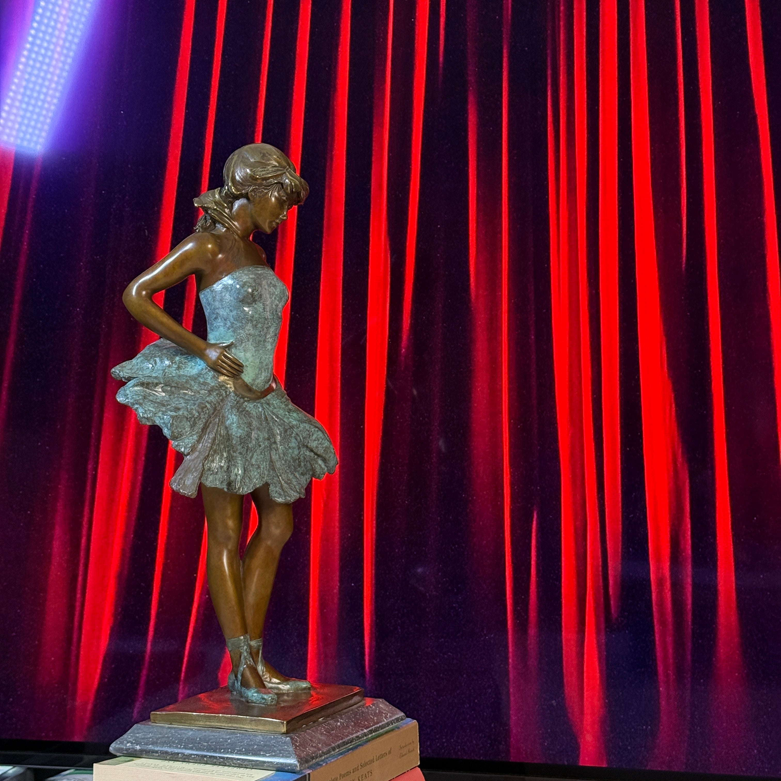 《芭蕾舞者》限量青铜雕塑 意大利当代雕塑家签名作品 / "Ballerina" Limited Edition Bronze Sculpture · Signed Work by Contemporary Italian Sculptor