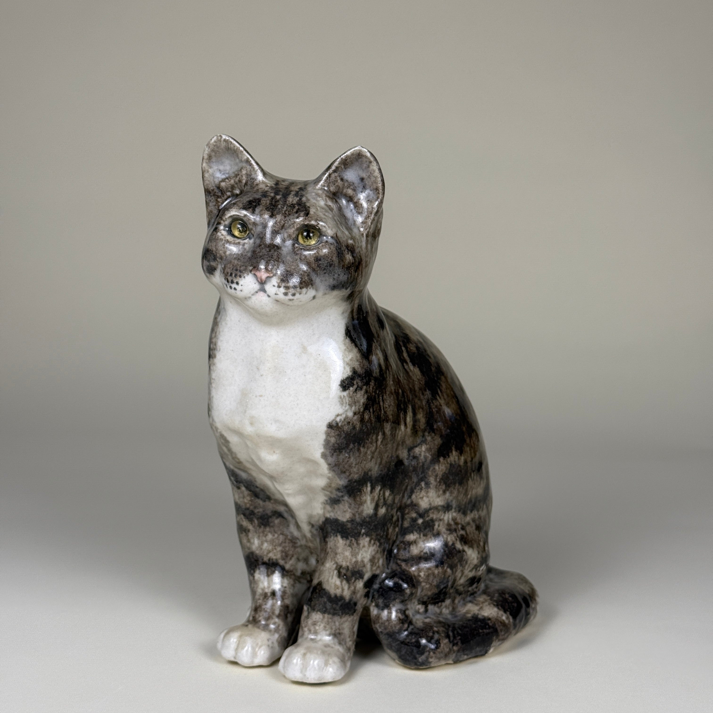 Winstanley 英国手工陶瓷猫雕像 – 坐姿款  Standing Pose