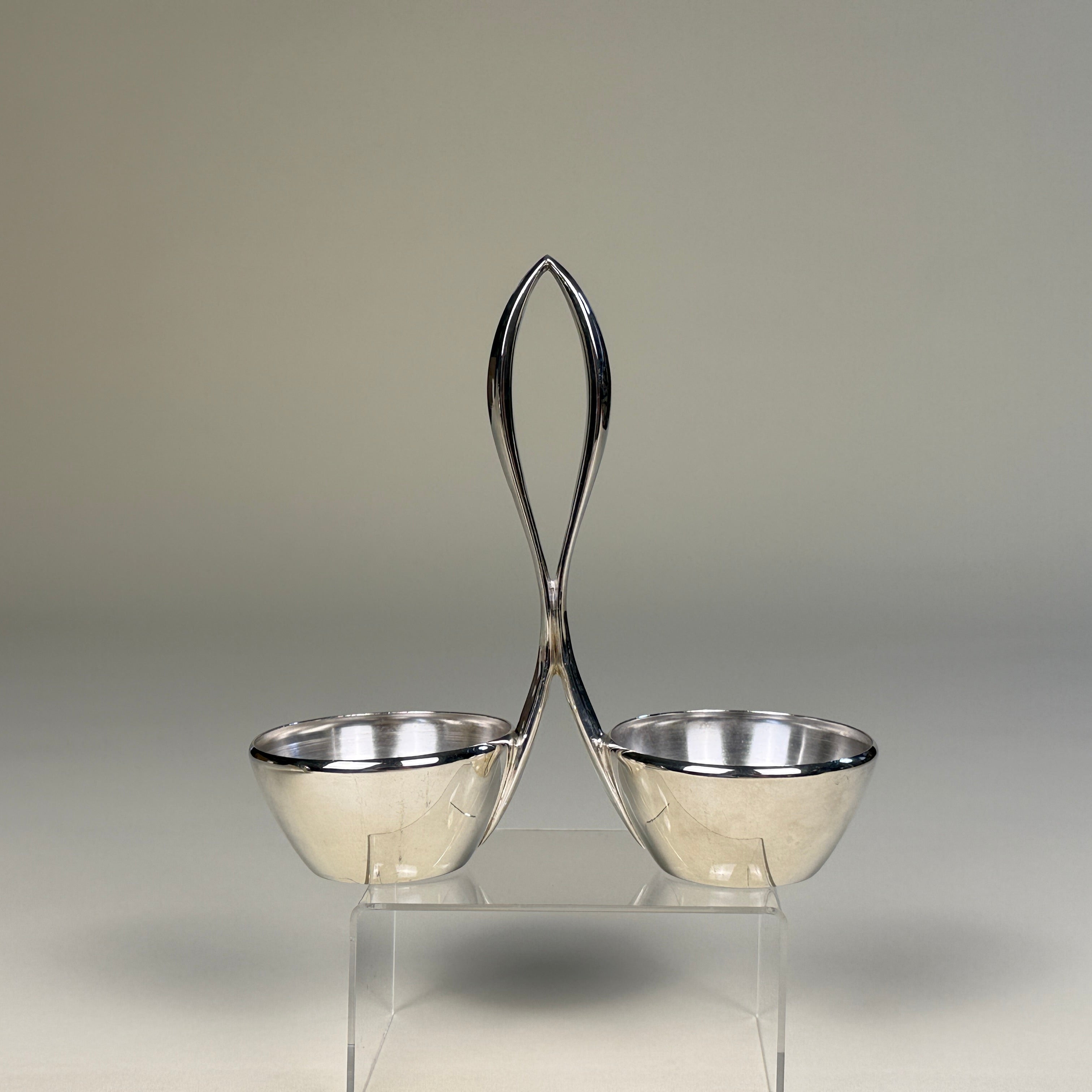 加拿大品牌Birks  纯银双碟调味架（在西班牙制作）1970年代 / Birks Sterling Silver Double Dish Condiment Stand (Made in Spain), 1970s